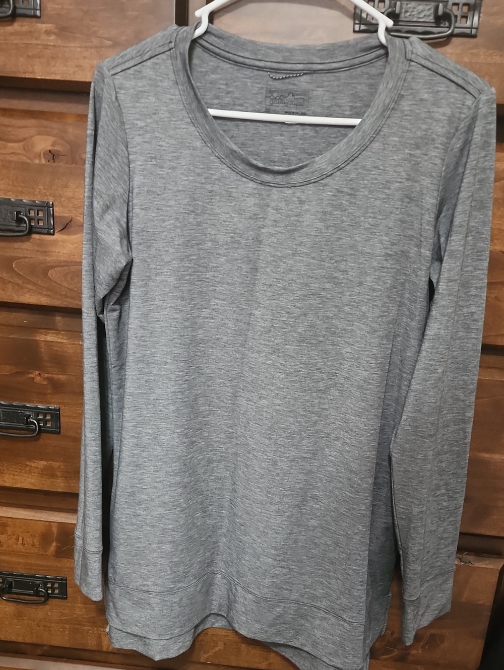 Patagonia Gray Heather Crewneck Top - Picture 8 of 8